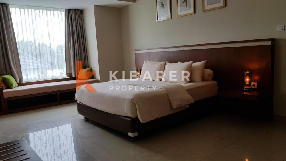 Homey One Bedroom Apartment with Private Living Room and Kitchen in Sanur