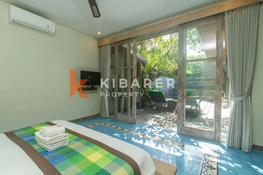 Contemporer Villa Comes with Two-Bedroom and Enclosed Living in Sanur