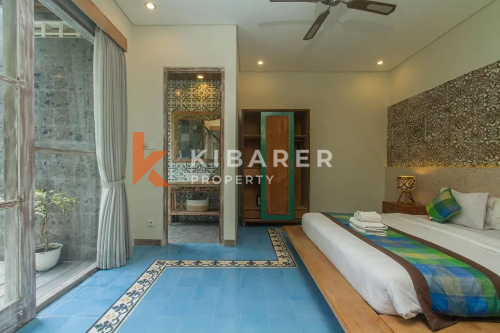 Contemporer Villa Comes with Two-Bedroom and Enclosed Living in Sanur