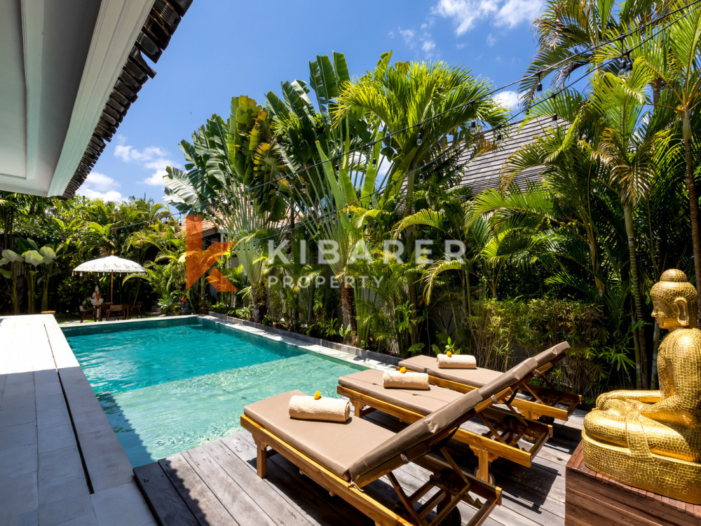 Superbe villa ouverte de quatre chambres avec piscine située à Umalas