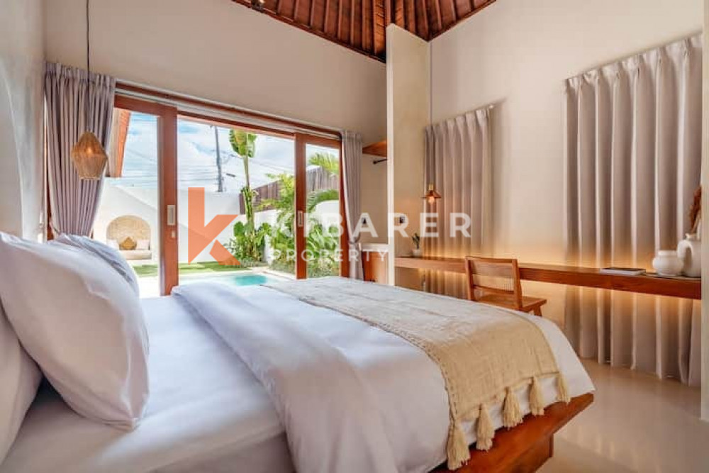 Stunning Three-Bedroom Closed Living Villa Set in Canggu