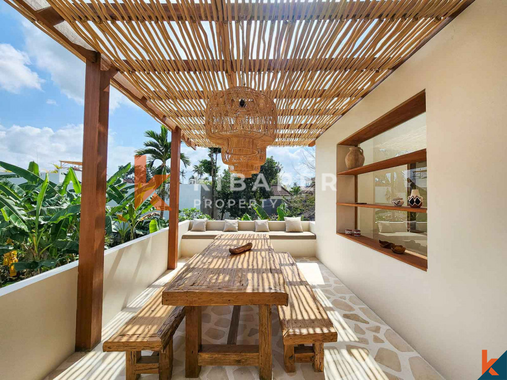 Mediterranean Two-bedroom Villa with Barbeque Spot in Tumbakbayuh