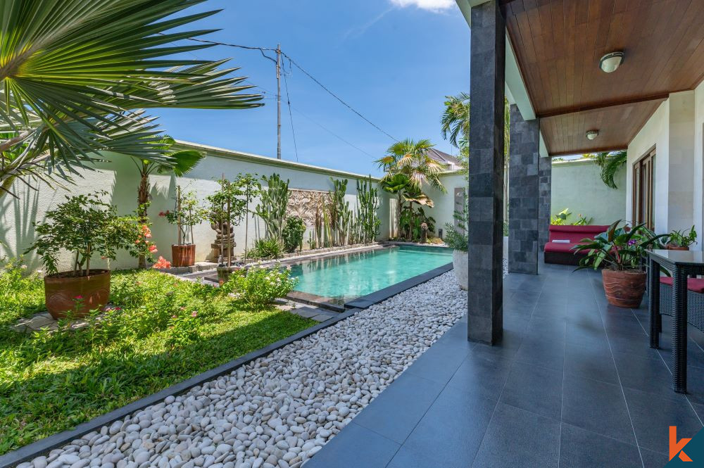 Stunning Two Bedroom Villa walking distance to Berawa Beach