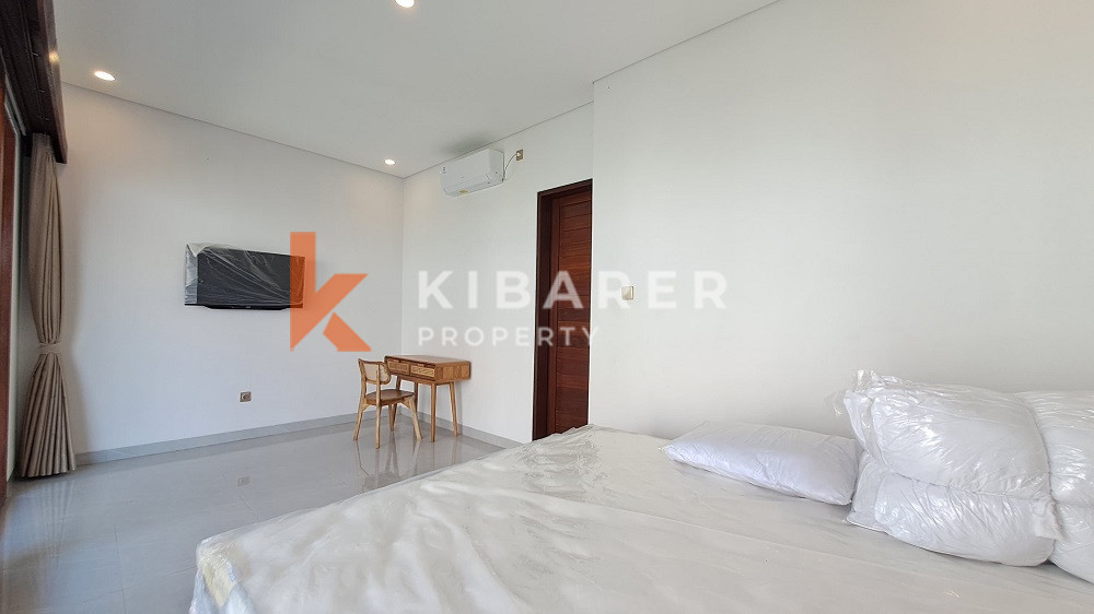 Charming Two-Bedroom Enclosed Living Located in Seseh Close to the Beach