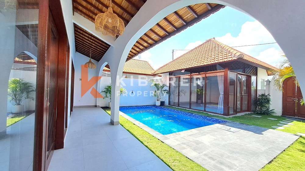 Charming Two-Bedroom Enclosed Living Room Situated in Seseh Close to the Beach (Minimum 2 Years Rent)