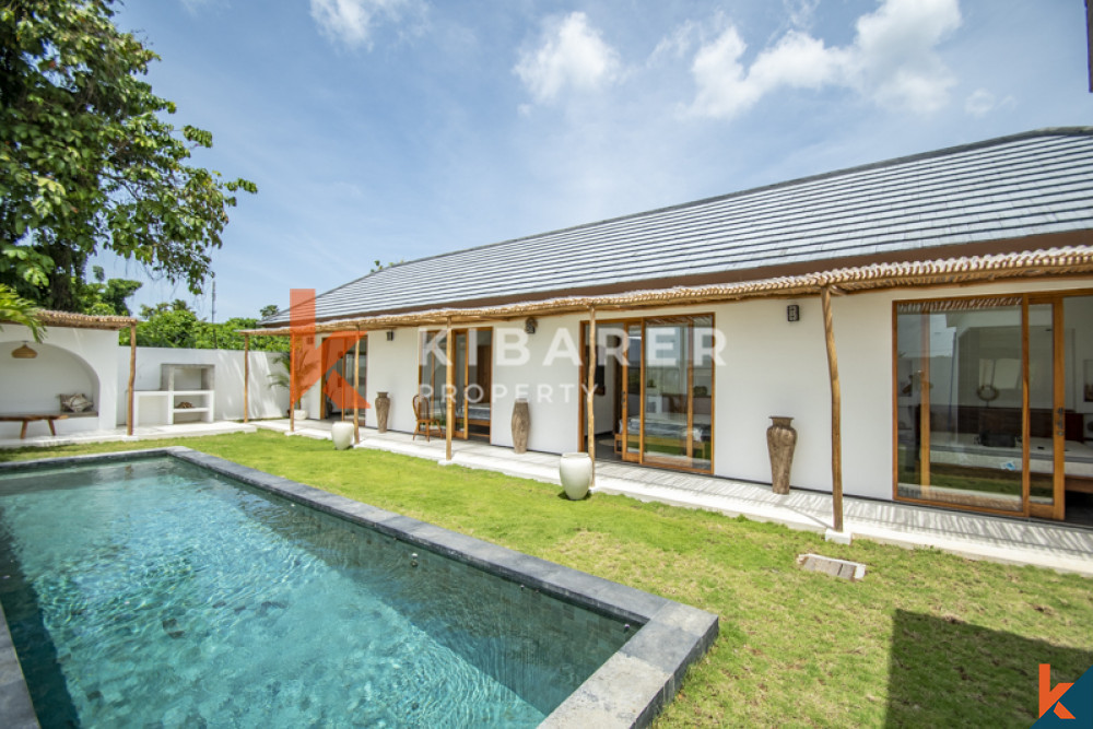 Luxurious Five Bedrooms Freehold Villa for Sale in Canggu