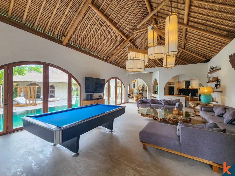 High quality tropical six bedroom leasehold estate in Ubud