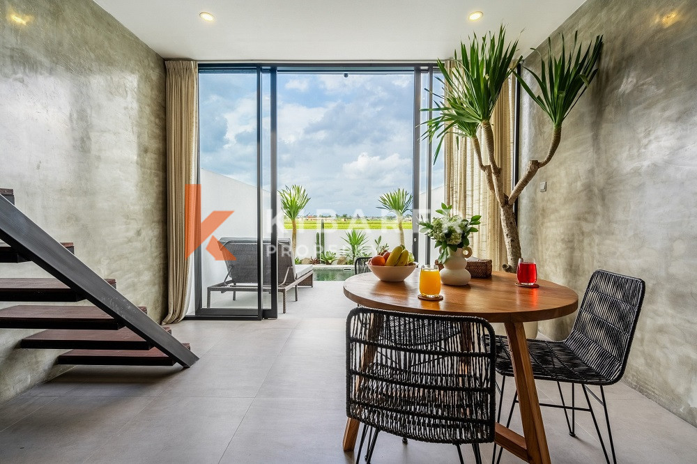 Modern Fully Furnished One-Bedroom Loft Enlosed Living in Pererenan Area (Available December 2024)