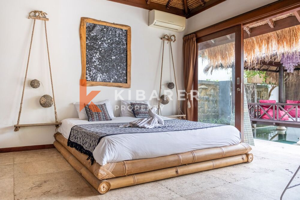 Stunning Five-Bedroom Open Living Tranquil Villa Situated in Padonan