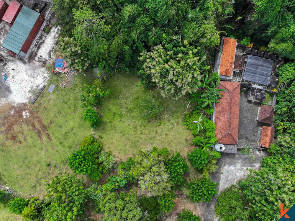 Leasehold land in tranquil ungasan with double road access