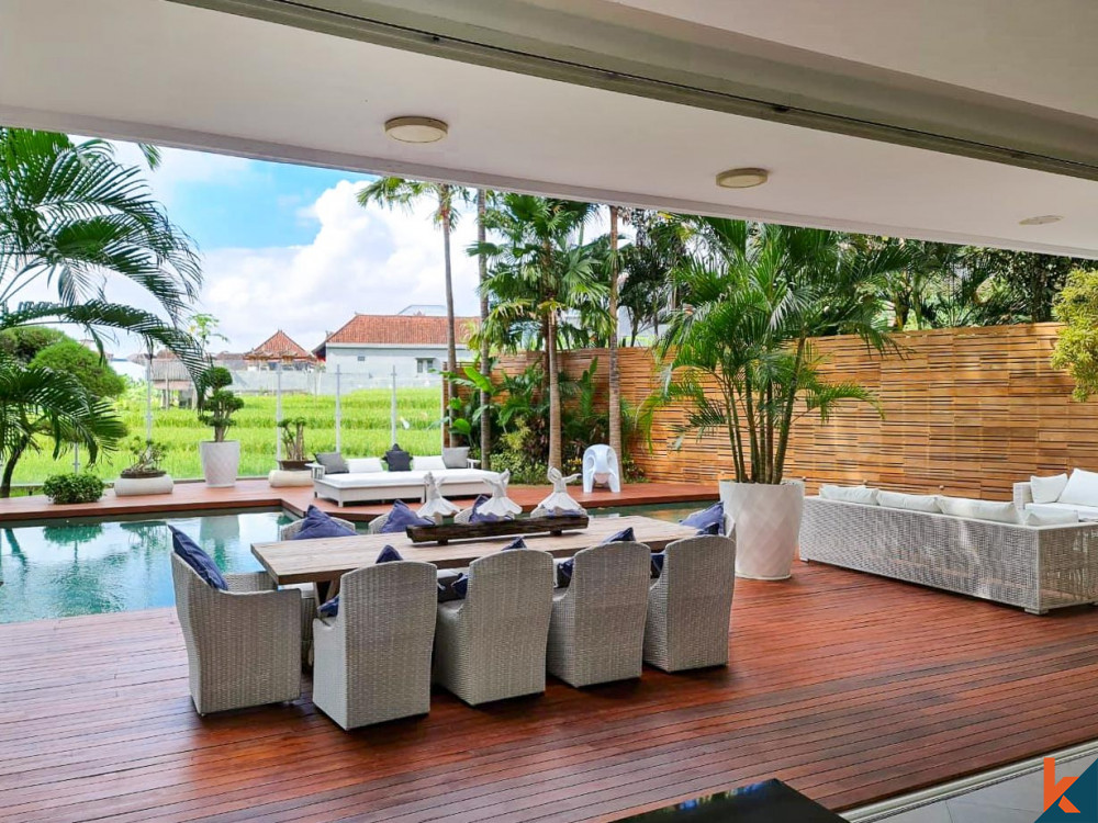 Immediate good return for this beautiful four bedroom leasehold estate in Kerobokan