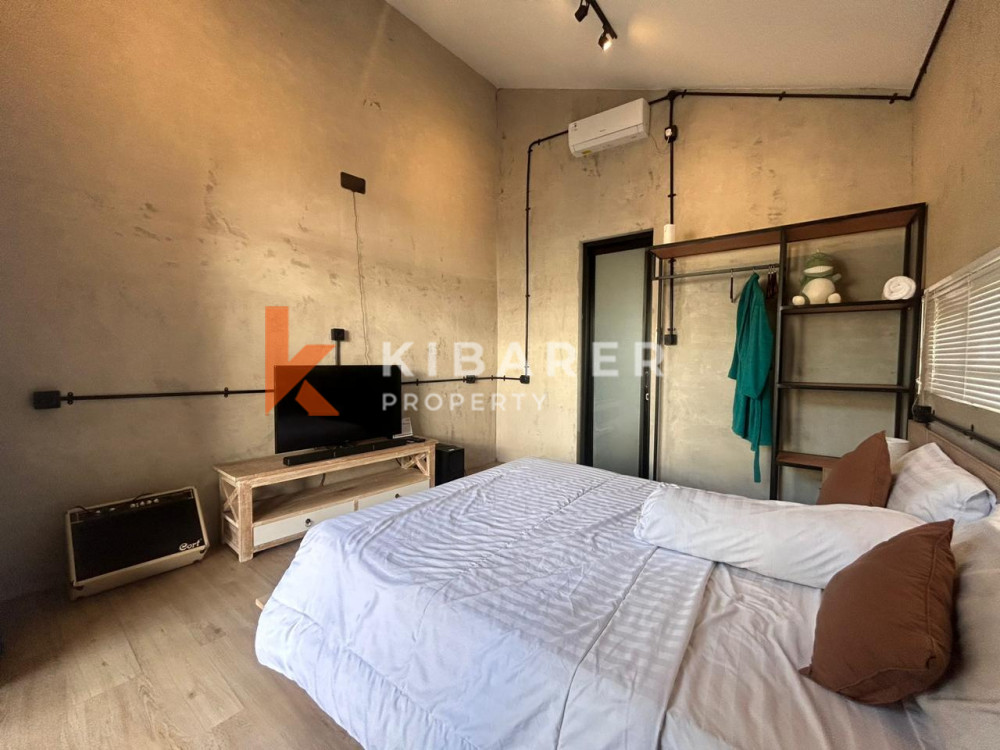 Stylish One-Bedroom Industrial House with Open Living Room in Kutuh, Near Ungasan