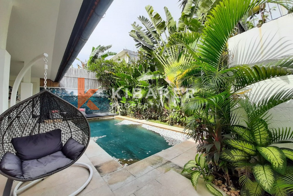 Spacious Two-Bedroom Villa with Open Living Area in Prime Seminyak