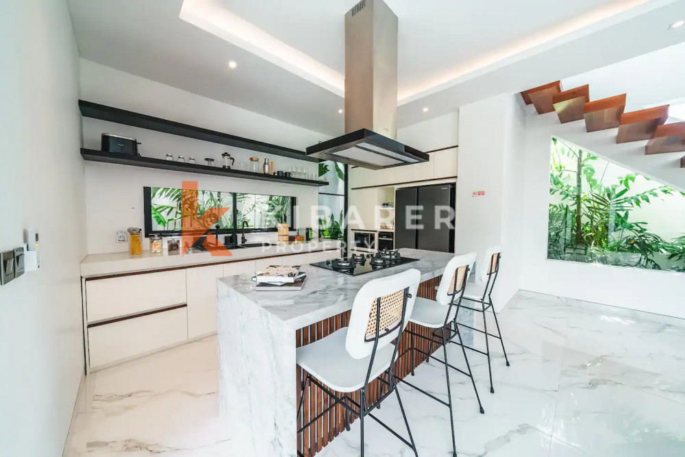 Brand-New Luxury Three-Bedroom Villa in Prime Kerobokan Location