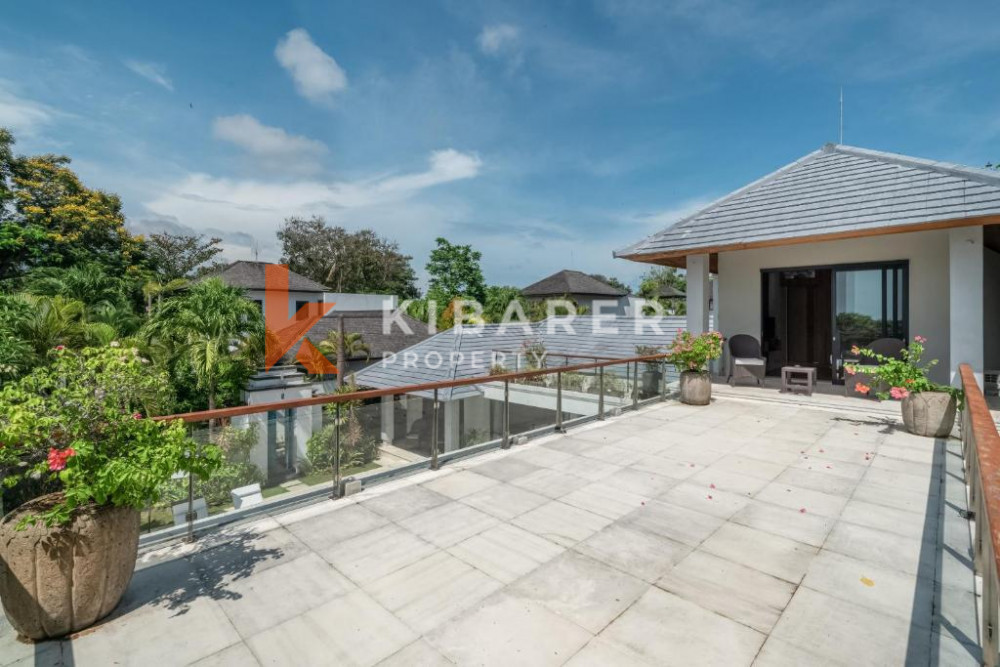 Ocean Front Luxury Four-bedroom Villa in Nusa Dua (available on April 2025)