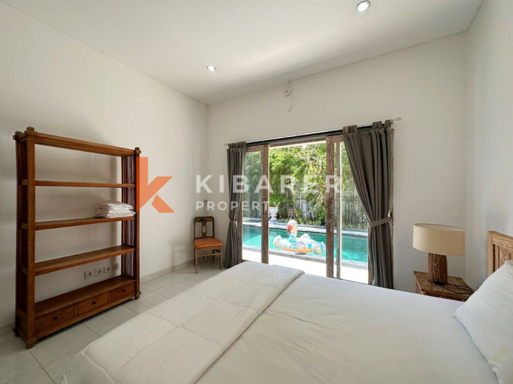 Cozy Four Bedrooms Closed living villa In Umalas