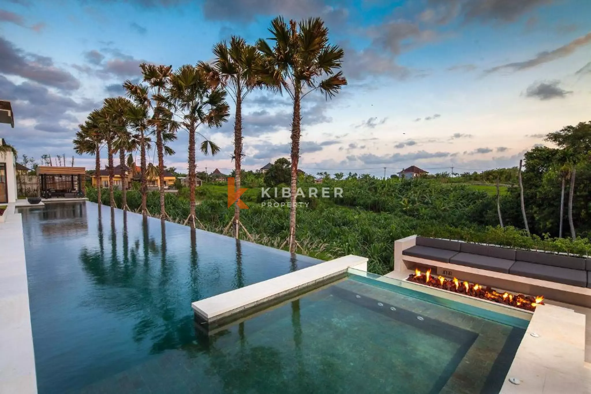 Ultimate Five-Bedroom Luxury Villa with Gym room in Tumbak Bayuh