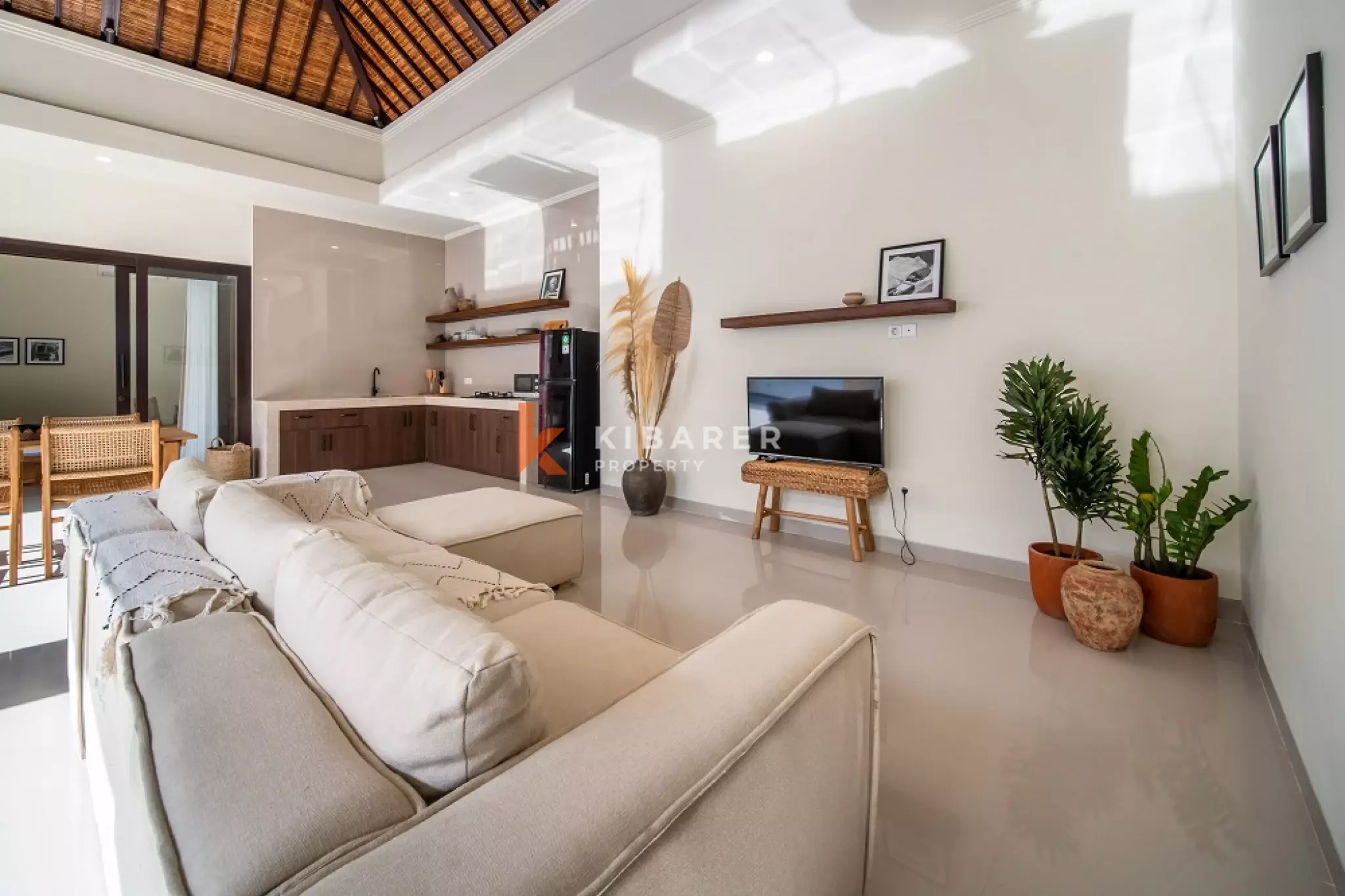 Charming Fully Furnished Two-Bedroom Open Living Villa with Private Pool in Umalas