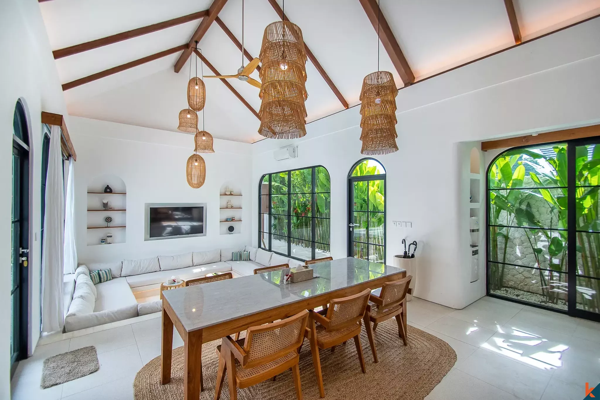 Belle villa de trois chambres en pleine propriété à vendre à Uluwatu