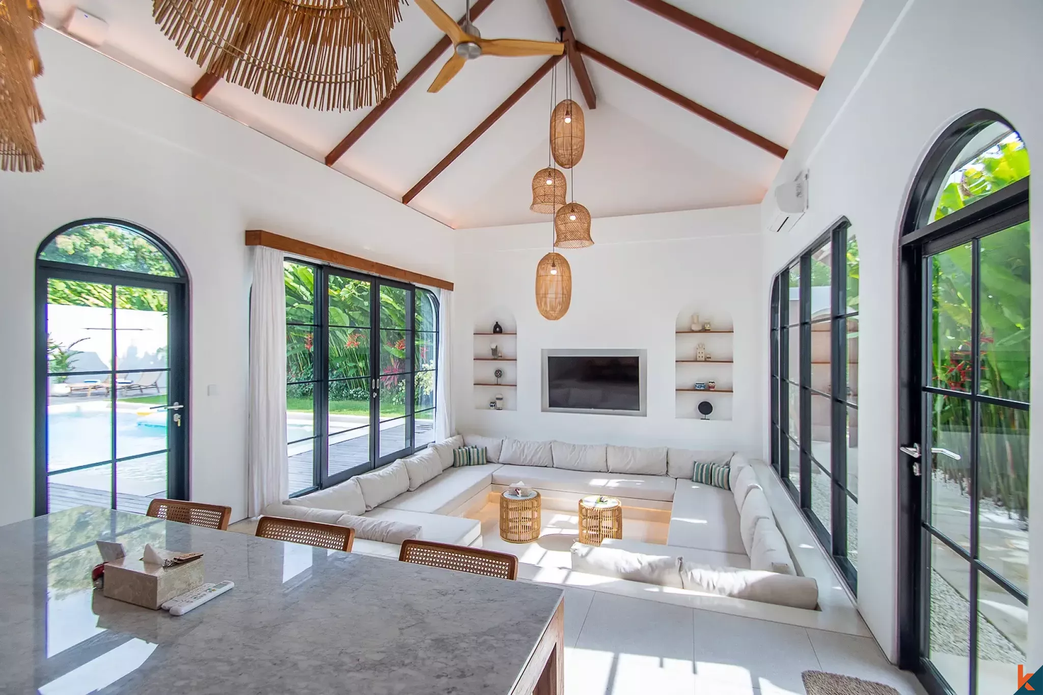 Belle villa de trois chambres en pleine propriété à vendre à Uluwatu