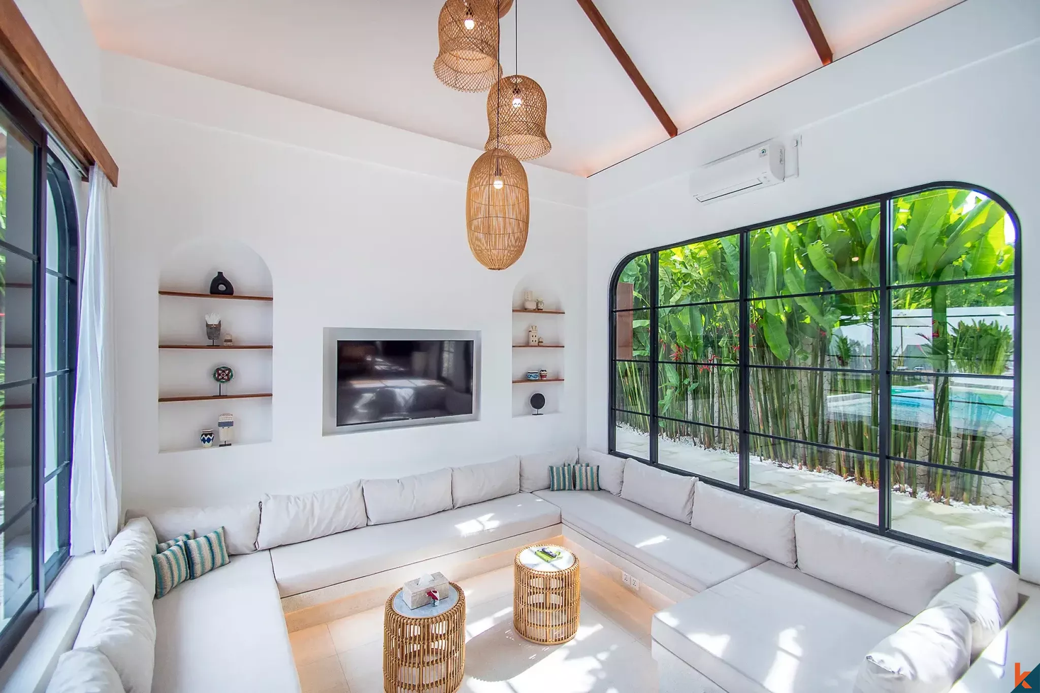 Belle villa de trois chambres en pleine propriété à vendre à Uluwatu