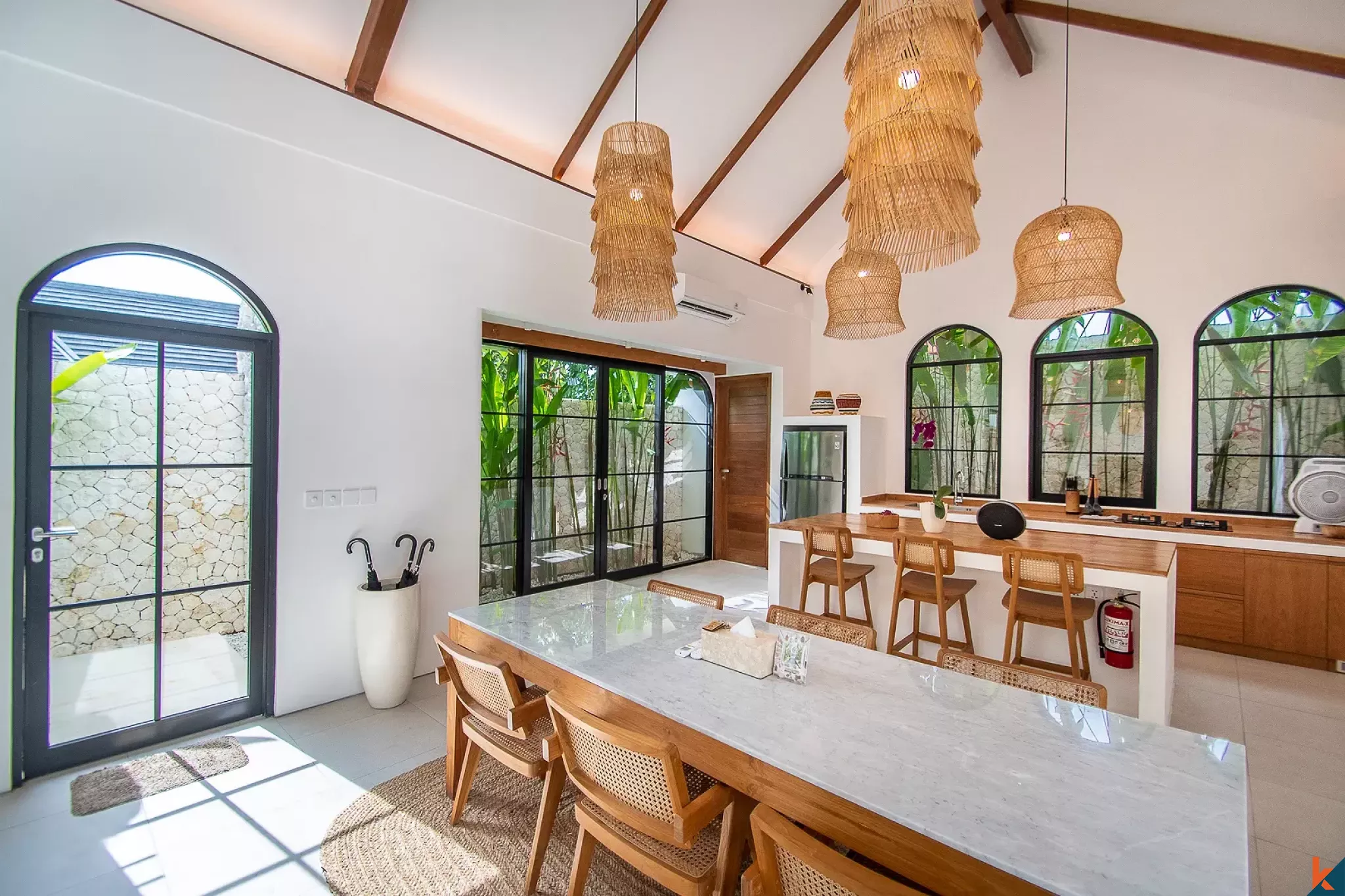 Belle villa de trois chambres en pleine propriété à vendre à Uluwatu