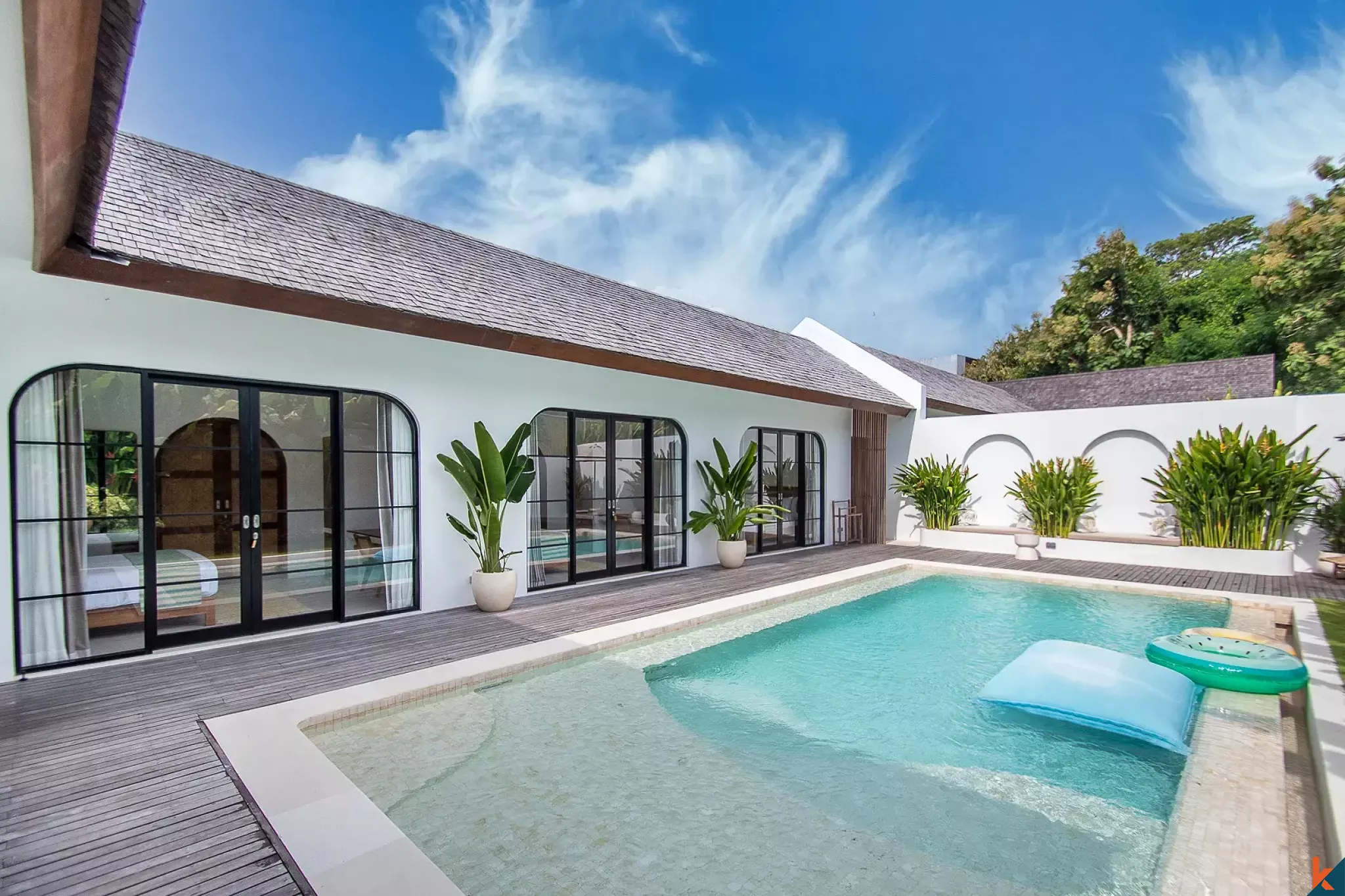 Belle villa de trois chambres en pleine propriété à vendre à Uluwatu